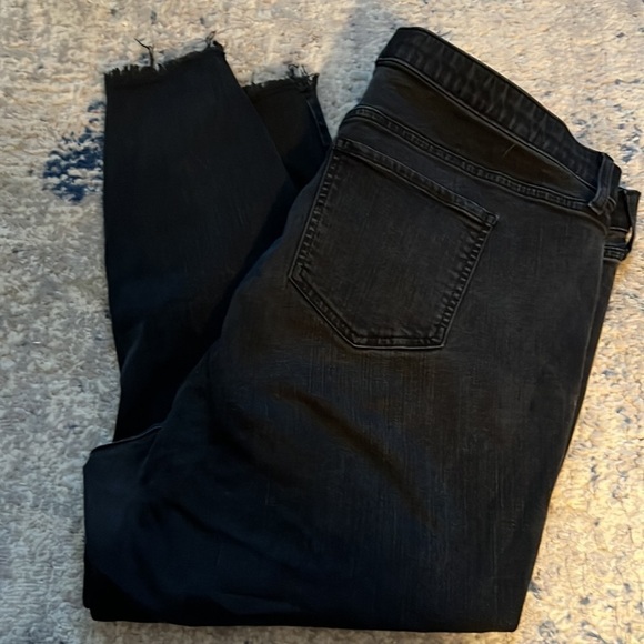 Torrid Sky High Skinny distressed ripped raw hem button fly black jeans Sz 22S - Picture 10 of 12